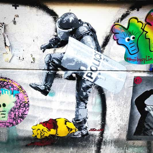 Berlin: Private Street Art Tour in Friedrichshain | GetYourGuide