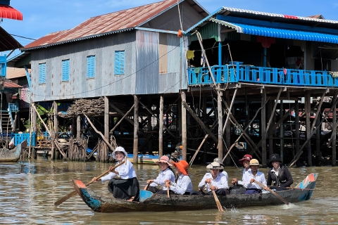 Siem Reap: Crucero en barco por el Tonle Sap al atardecer con trasladosSiem Reap: Tonle Sap Tour Privado Crucero al Atardecer