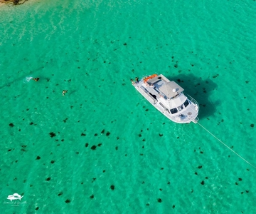 Fajardo: Culebra Island Guided Snorkeling Boat Tour