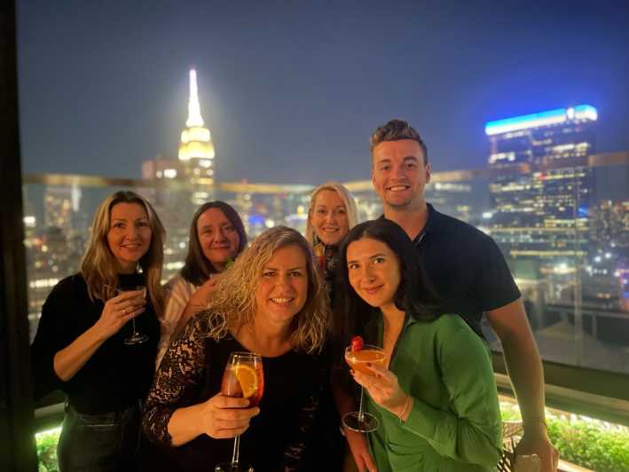 NYC: Rooftop Bar and Lounge Night Tour