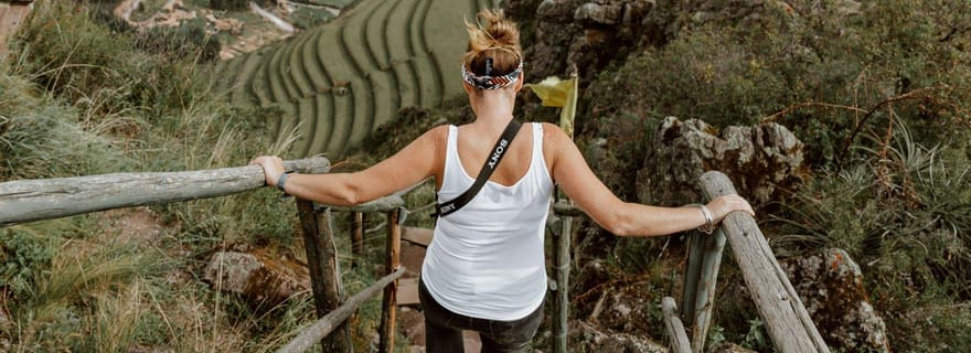 Depuis Cusco : Excursion privée d'une journée aux ruines de Pisac et à la ferme d'alpagas