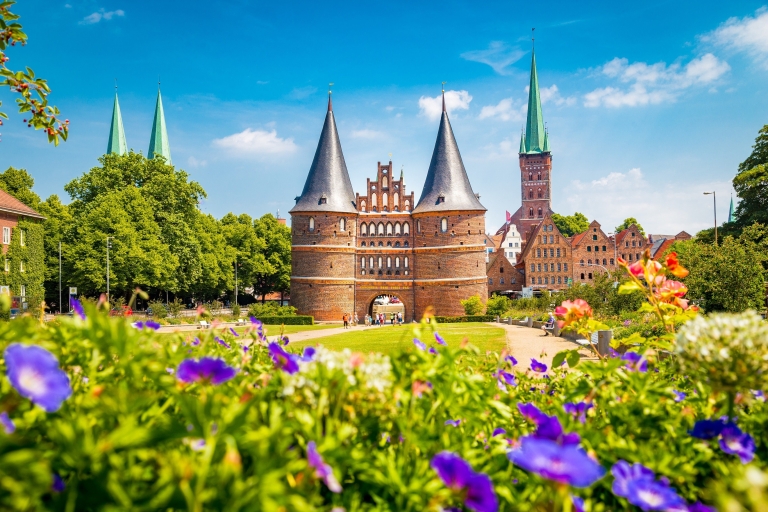 Gecombineerde hoogtepunten van Hamburg en Lübeck: privédagtocht7-uur durende tour langs de hoogtepunten van Hamburg en Lübeck