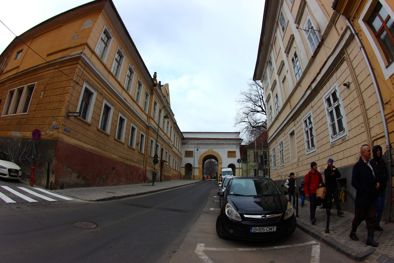 Brasov: Geführter Stadtrundgang mit Wein