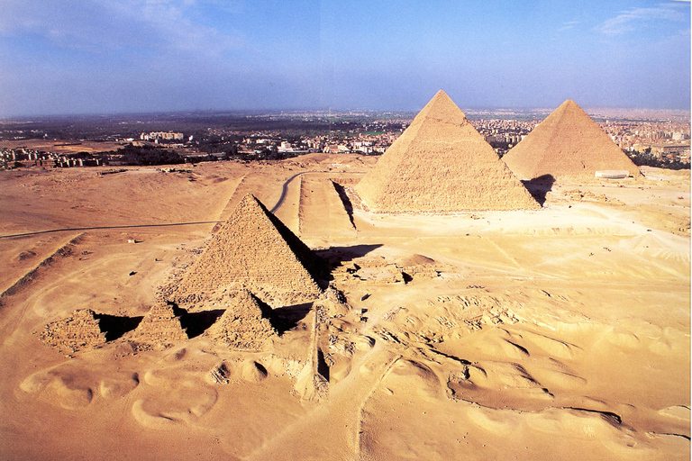 Pyramiderna i Giza och Egyptiska museet