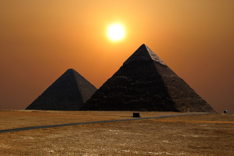 Pyramiderna i Giza och Egyptiska museet