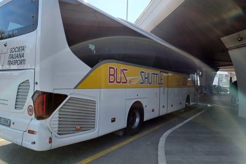 Rzym: transport autobusem z/do lotniska FiumicinoZ Rzymu na lotnisko Fiumicino (FCO)