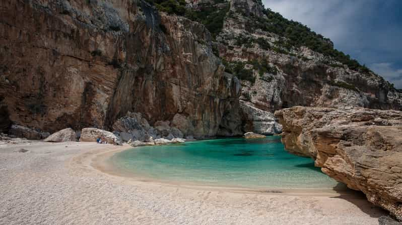 From Baunei: Cala Mariolu Hiking Tour 