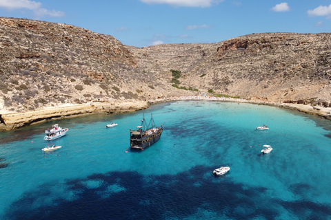 Lampedusa: Pirate Ship Boat Tour with Lunch and Music