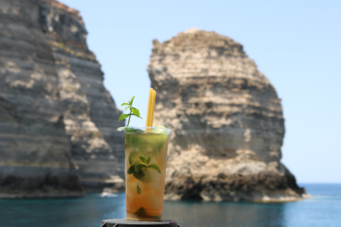 Lampedusa: Pirate Ship Boat Tour with Lunch and Music