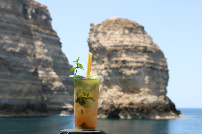 Lampedusa: Pirate Ship Boat Tour with Lunch and Music