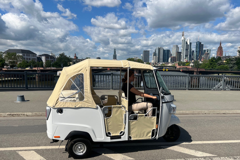 Frankfurt: Privat sightseeingtur i Retro Ape Calessino