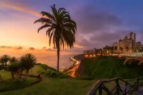Lima: Excursão de ônibus panorâmico pela cidade
