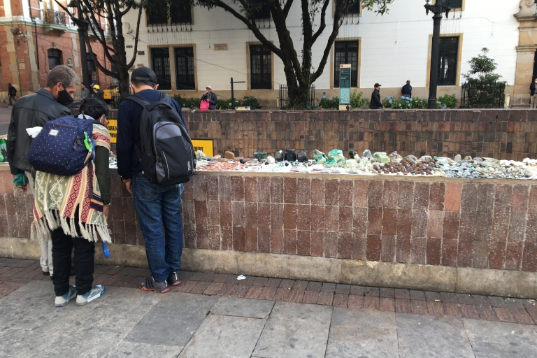Ronde van Colombiaanse smaragden en uitkijkpunt