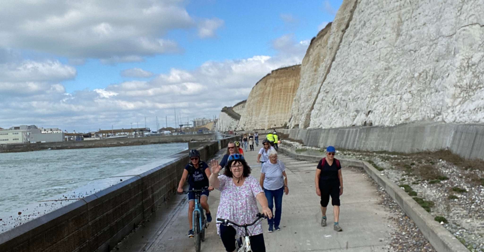 Brighton, Coastal Bike Tour to Rottingdean - Housity