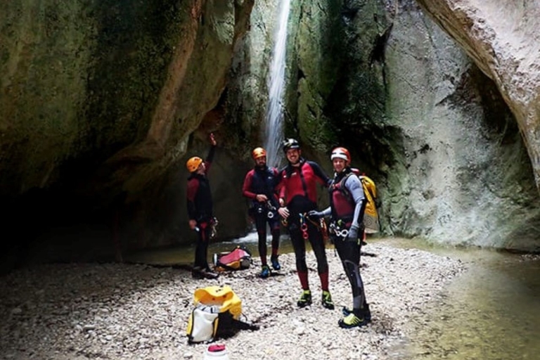Bolulla : Expérience de canyoning dans le ravin Torrent de Garx