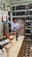 Montpellier, geführte Essenstour mit lokalen Snacks und Wein - Hizvo
