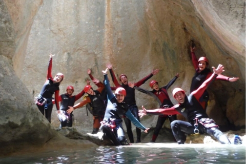 Alicante: Watercanyoning in Gorgo de la Escalera RavijnAlicante: watercanyoning in de Gorgo de la Escalera Ravijn