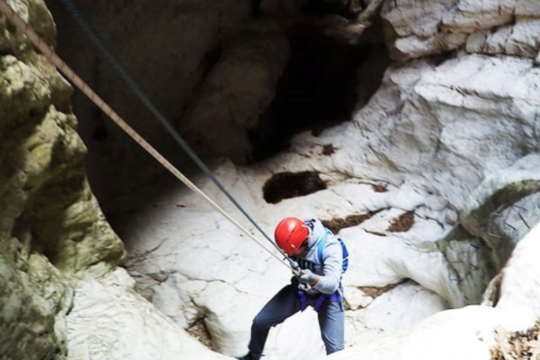 Alicante : Expérience guidée de canyoning dans le Ravin de l'Enfer