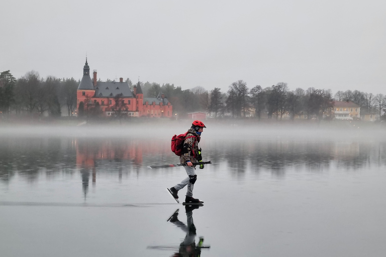 Stockholm: visite privée de patinage sur glace et déjeuner pour toute la famille