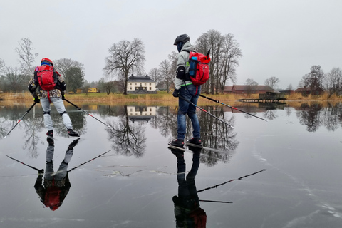 Stockholm: visite privée de patinage sur glace et déjeuner pour toute la famille