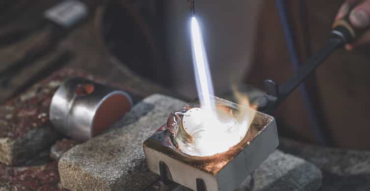 Tromsoe: Make your own silver ring in a goldsmith workshop photo 2