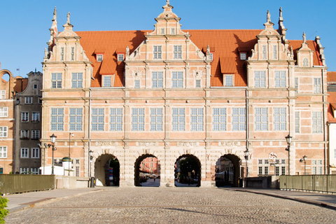 Gdansk’s Historic Treasures: A Private Walking Tour Standard Option