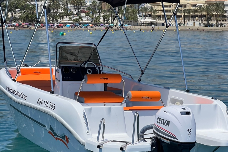 De Málaga : Location de bateaux sans permis à MálagaAlquiler de barco 1 hora