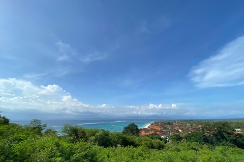 Da Bali: Tour in buggy di Lembongan e delle Lacrime del Diavolo con pranzoDal porto di Sanur senza ritiro