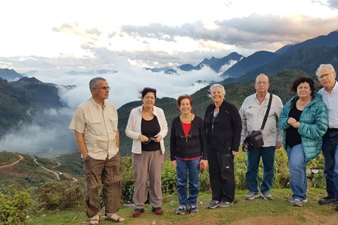 Från Hanoi: 2 dagars vandring i Sapa till en by och en bungalow