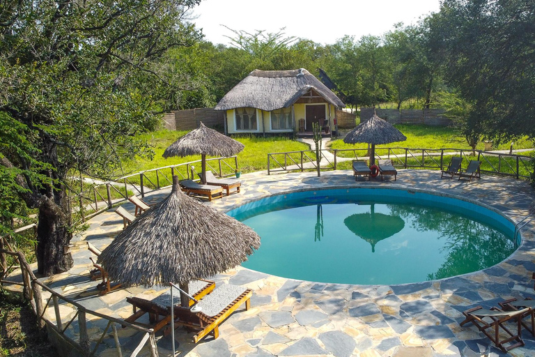 من زنجبار: رحلة سفاري في سيلوس غراي لمدة يومين وليلة واحدة مع رحلات طيرانرحلات سفاري مشتركة مع سيار