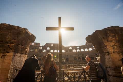 Rome: Colosseum, Roman Forum & Palatine Hill Entry Tickets