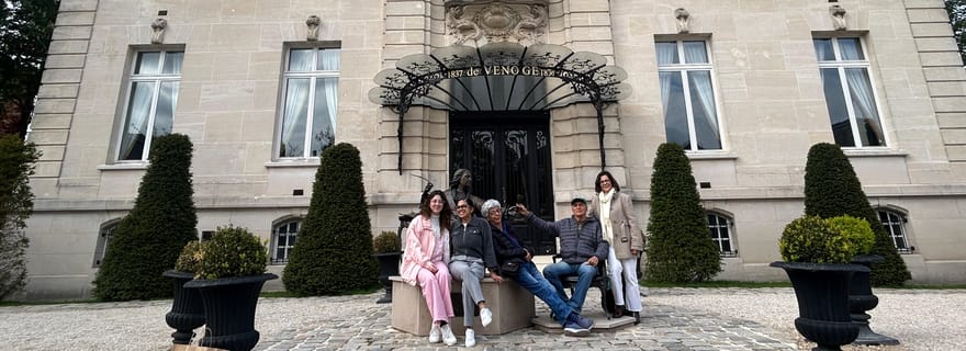 EPERNAY - Promenade sur l'Avenue de Champagne + visite du producteur et dégustation