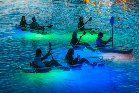 Split: Excursión guiada nocturna iluminada en kayakSplit: Excursión guiada en kayak por la noche iluminada