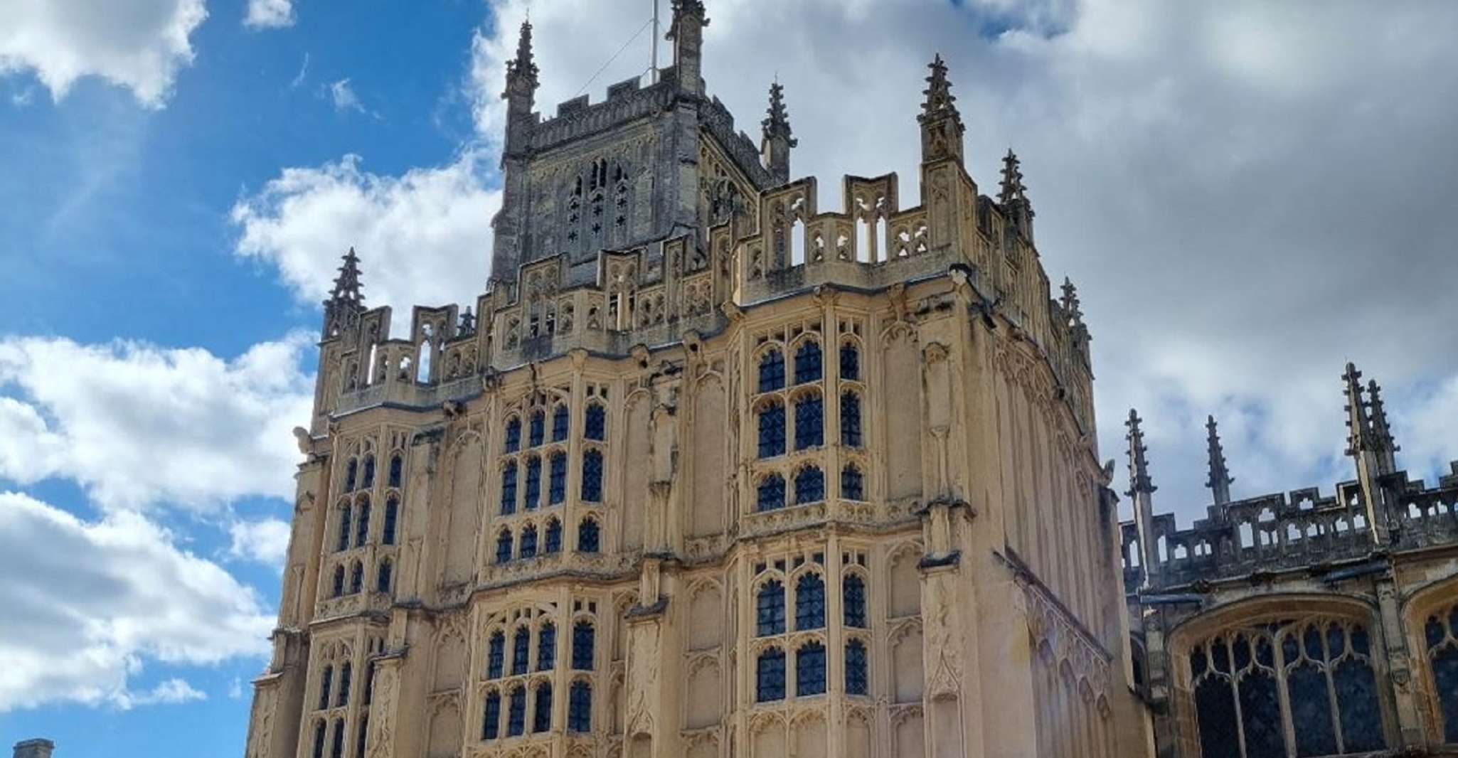 Cirencester's Hidden History, A Self-Guided Audio Tour - Hizvo