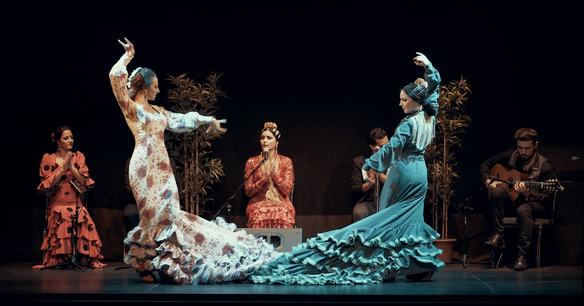 barcellona-spettacolo-di-flamenco-al-teatro-city-hall-getyourguide