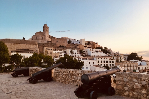 Ibiza oude stad: 2 uur. Duitstalige reisleiderPrivé rondleiding