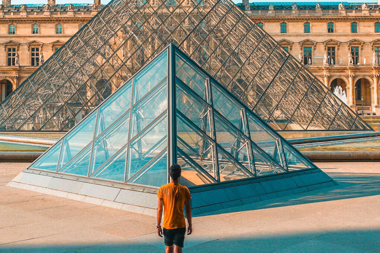 Paris: Louvre Museum Ticket with Audio guide