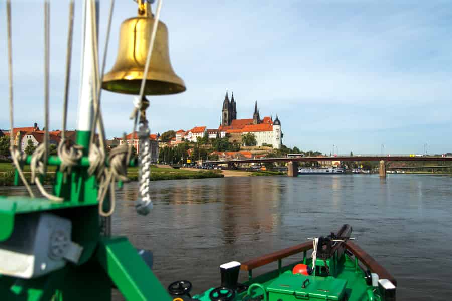 Von Meißen aus: Schaufelraddampfer-Tour nach Dresden. Foto: GetYourGuide Von Meißen aus: Schaufelraddampfer-Tour nach Dresden. Foto: GetYourGuide