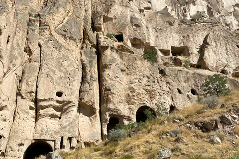 Cappadocia: escursione di mezza giornata Love &amp; Pigeon ValleyOpzione standard