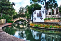 San Antonio, HERstory Walking Tour - Hizvo