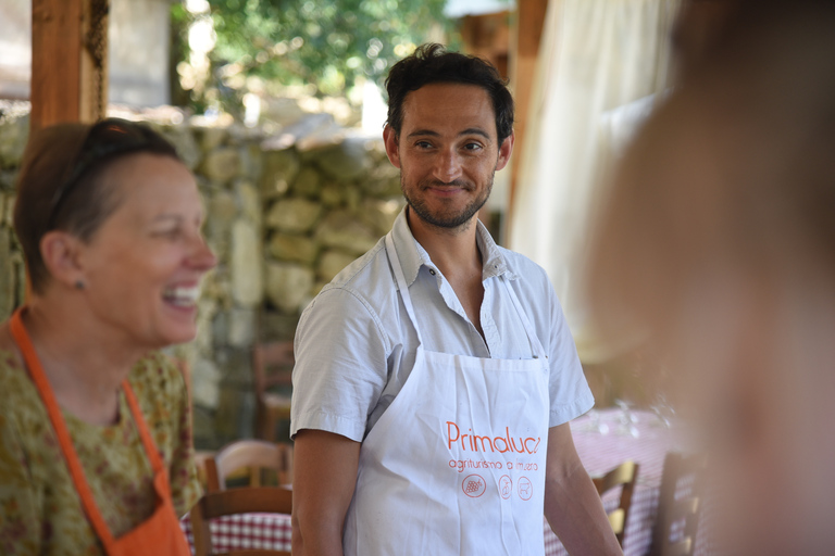 Granja Sorrento: Escuela de pizza con cata de vino y Limoncello