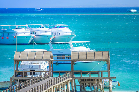 Hurghada: Snorkling med båt &amp; besök på öar &amp; transferFrån Gouna:Snorkling med båt&amp;Orange BayIsland &amp; transfer