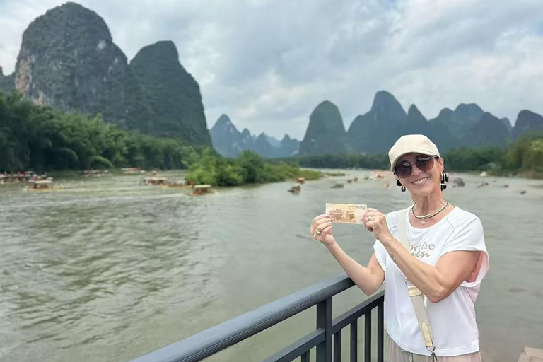 Guilin: Scenic 4-Star Li River Cruise to Yangshuo 4-Star Li River Cruise with English-Speaking Guide