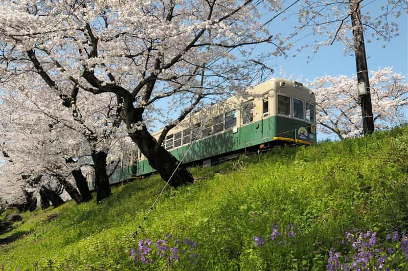 Kioto: TOEI Kyoto Studio Park Ticket: Randen Tram Pass ja TOEI Kyoto Studio  Park Ticket | GetYourGuide