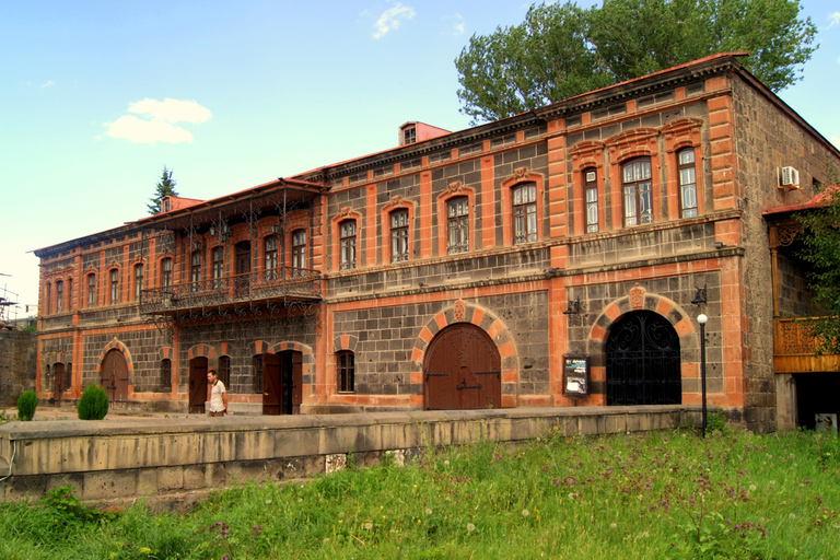 Gyumri : Les couleurs de la capitale de l'humourLes couleurs de la capitale de l'humour