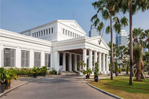 Jakarta Port: Private Guided City Highlights Shore Excursion