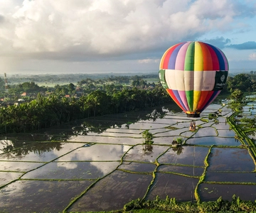 Ubud: Hot Air Balloon Experience