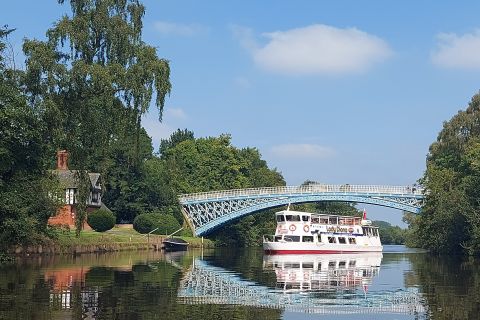 Chester: Flussfahrt auf dem Dee zur Eisernen Brücke