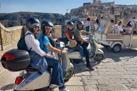 Matera: Electric Vespa Guided Sightseeing Tour