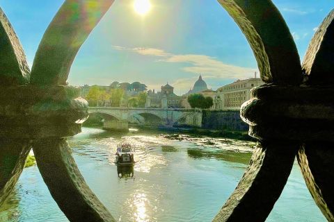 Rome: Exclusive Cruise on the Tiber with Panoramic Views